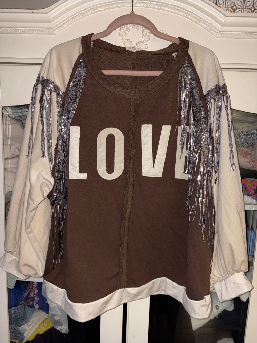 🤎✨ POL LOVE Sequin Fringe Oversized Sweatshirt | Size L ✨🤎